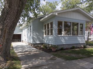 247 W Alpine Ave, Zeeland, MI 49464