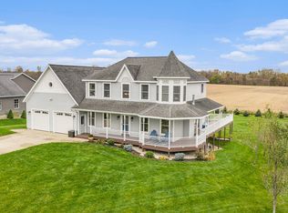 4656 61st St, Holland, MI 49423