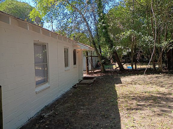 3rd image of 1813 Nina St