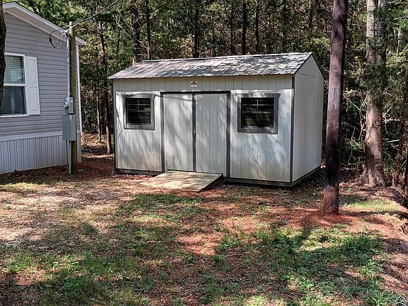 3rd image of 417 W County Road 3201