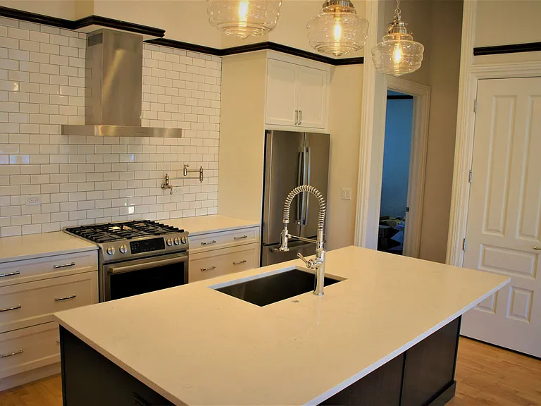 Motley School Apartments — Photo 36