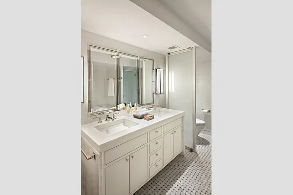 Sold by Stribling | media 44