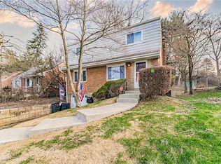 163 Charleston Dr, Pittsburgh, PA 15235