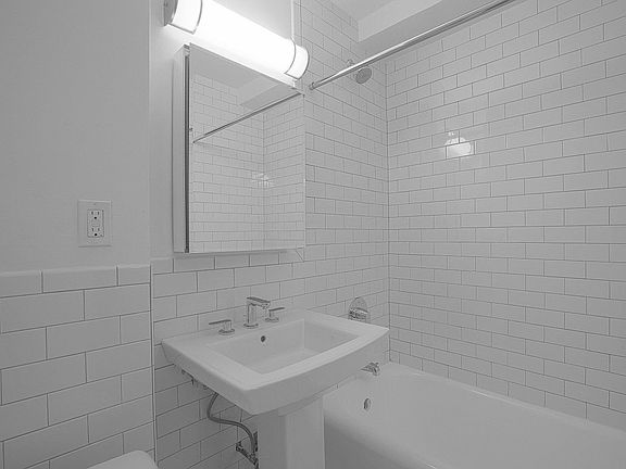 5th image of 253 W 72nd St APT 412