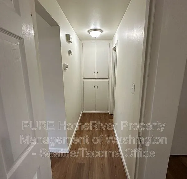 15501 Grant Ave SW #4 — Photo 5