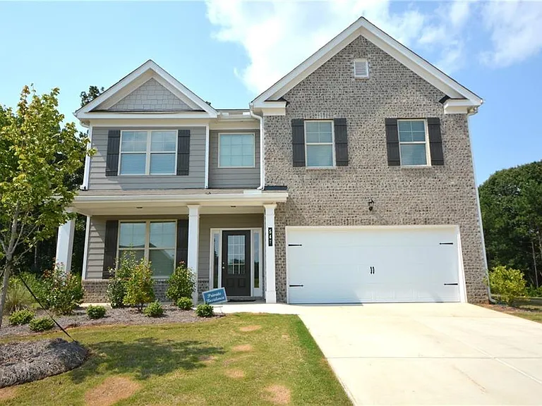 547 Hellen Valley Dr — Photo 1