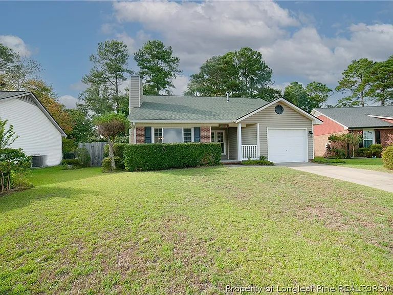 6440 Brookshire St — Photo 3