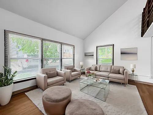 320 Stanton Ave Photo 1