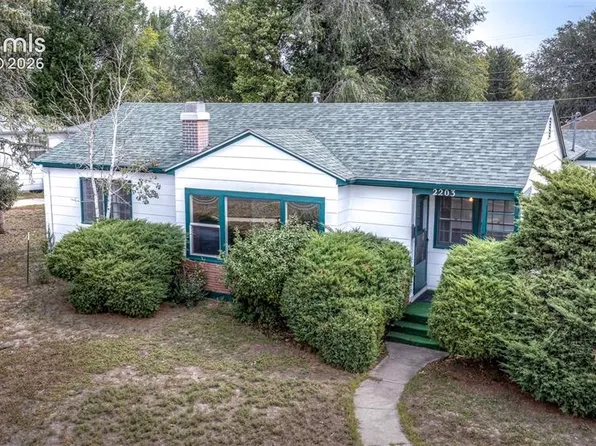 2203 Templeton Gap Rd, Colorado Springs, CO 80907