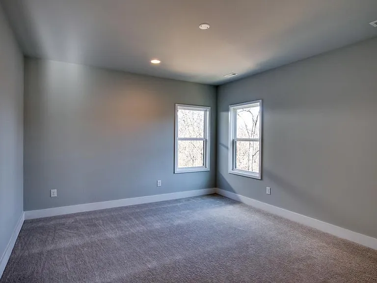 2153A Rock City St — Photo 14