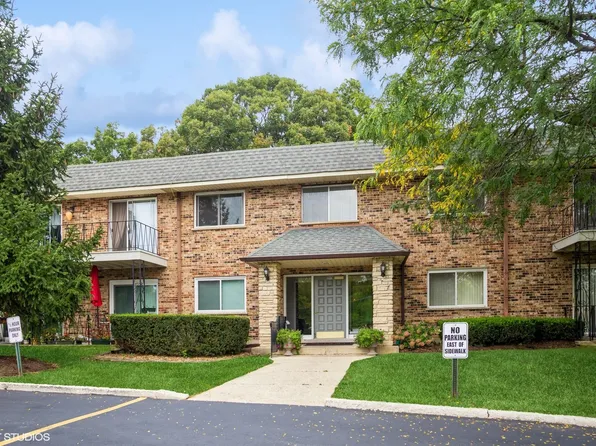 191 Hillcrest Ter APT 2G, Bloomingdale, IL 60108