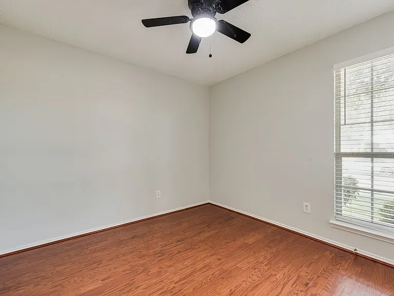 9139 Grand Canal Dr — Photo 6