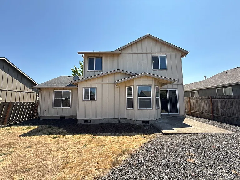 4105 Windy Ave NE — Photo 41