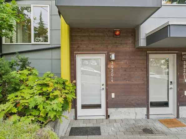 3920 1st Ave NE Unit C, Seattle, WA 98103