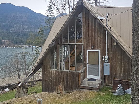 5th image of 623 Red Fir Rd
