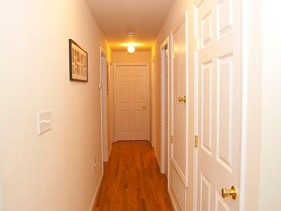 4th image of 167 Camden St Floor 2