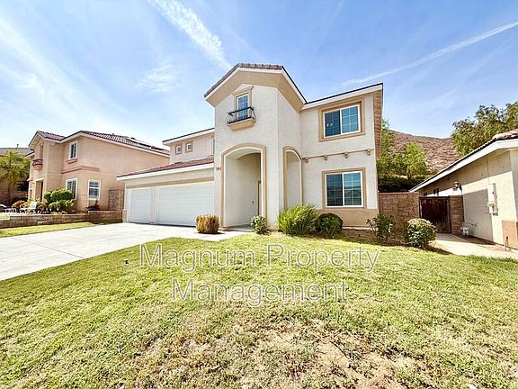 3rd image of 24850 Sunset Vista Ave