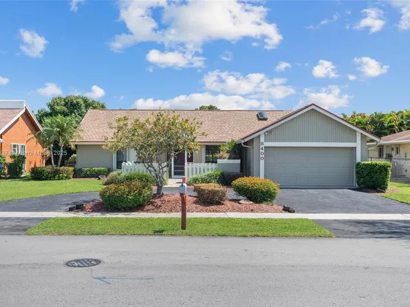 8400 NW 52nd St, Lauderhill, FL 33351
