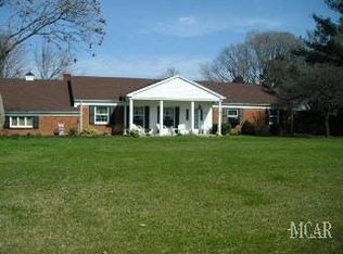 6692 Muller Rd, Ottawa Lake, MI 49267