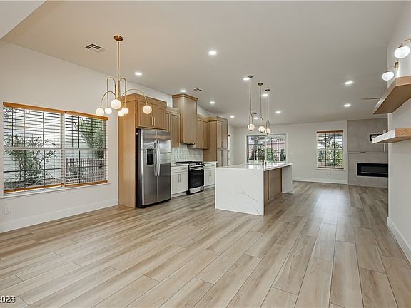 4th image of 5520 Cranwood Ct