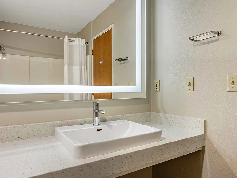 1215 N Hayden Meadows Dr — Photo 43