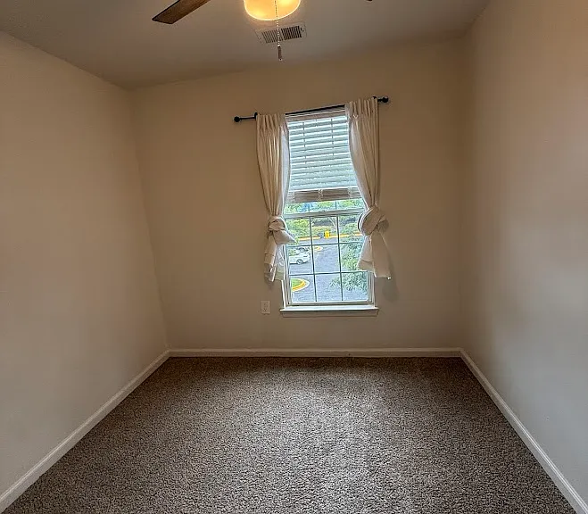2524 Ayr Ct — Photo 14