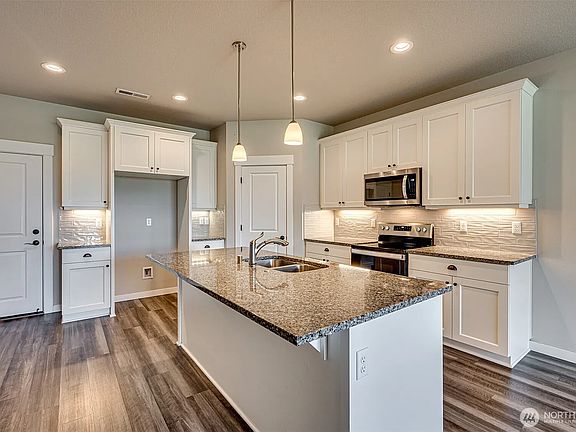3rd image of 1203 S Union Pl