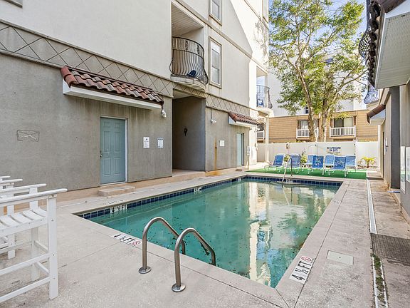 5th image of 213 76th Ave N APT B