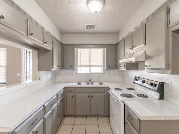 oklahoma-city-oklahoma-2088187575 picture