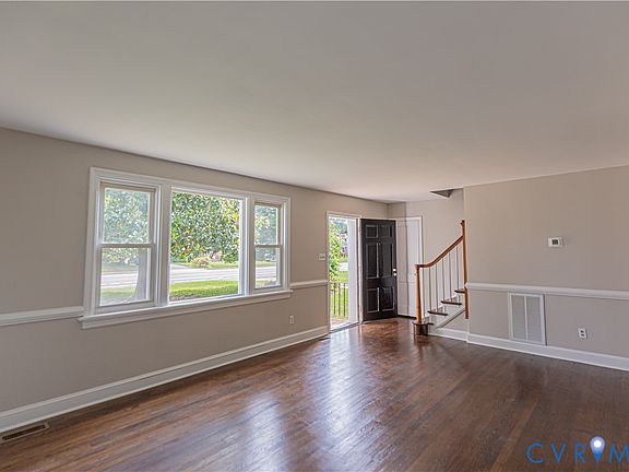 5th image of 2408 Dumbarton Rd