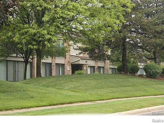 2nd image of 17851 University Park Dr