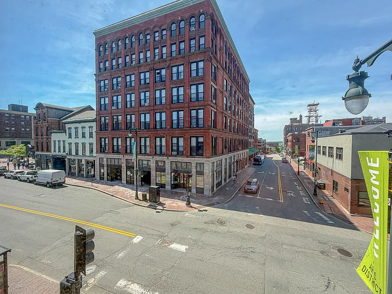 578 Congress St #3 — Photo 45