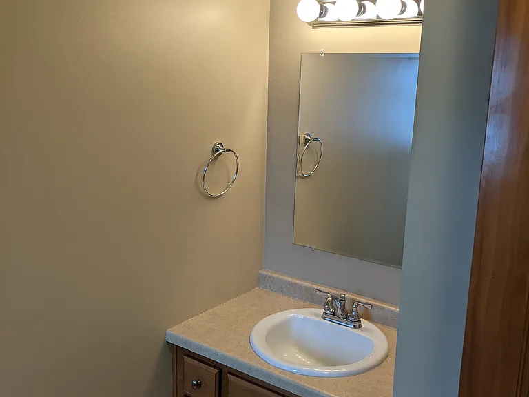 1749 Marissa Ct — Photo 9