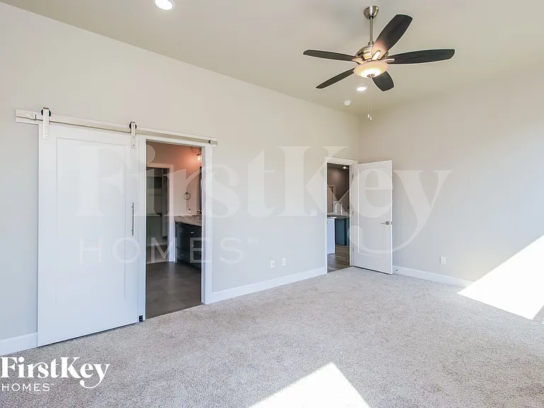 15901 Aparados Way — Photo 7
