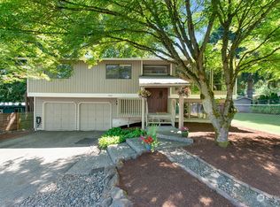 19409 58th Ave NE, Kenmore, WA 98028