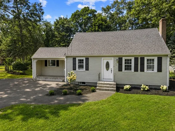 214 Mechanic St, Foxboro, MA 02035