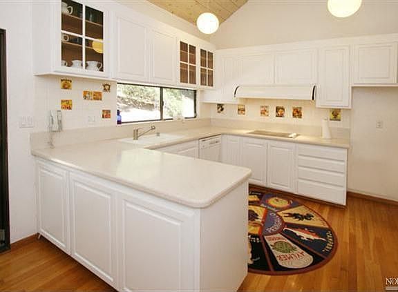 3rd image of 373 Carrera Dr