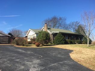 9334 Storeytown Rd, Hartsville, TN 37074