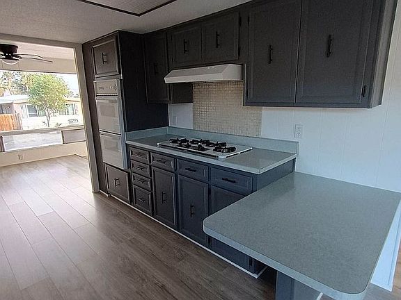 4th image of 3076 Di Giorgio Rd #27