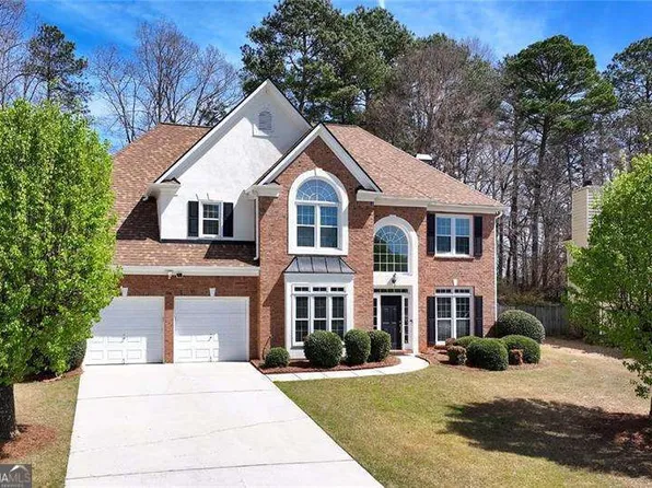4897 Cedar Wood Dr SW, Lilburn, GA 30047