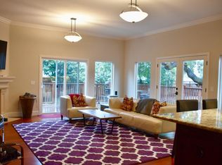 51 Pine Ln, Los Altos, CA 94022