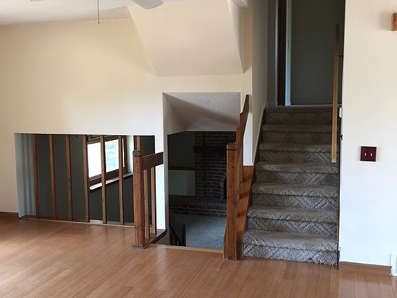 4th image of 1684 Majon Dr