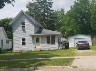 1223 Jordan Lake Ave, Lake Odessa, MI 48849