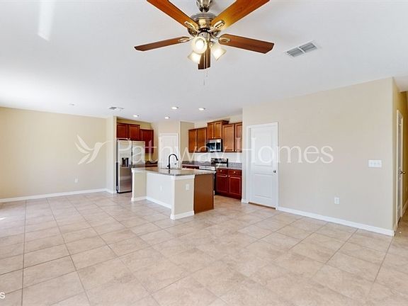 5th image of 11137 Hudson Hills Ln