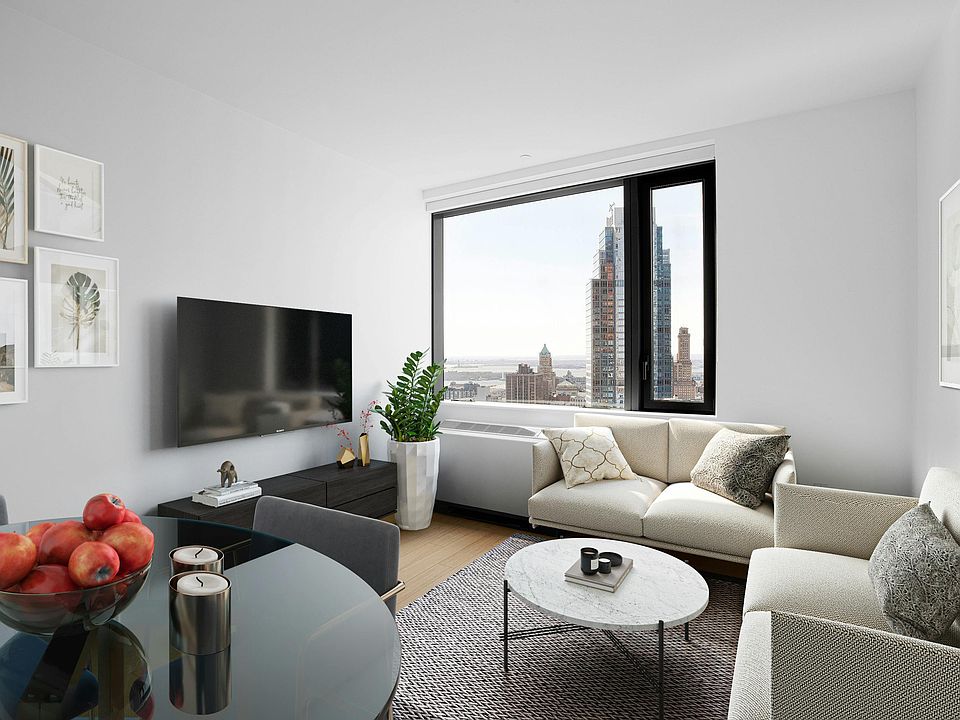 1st image of 10 City Pt APT 24D