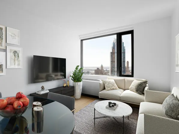 10 City Point image 1 of 23