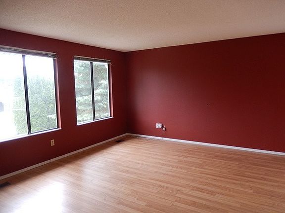 5th image of 8108 147th Avenue Ct E