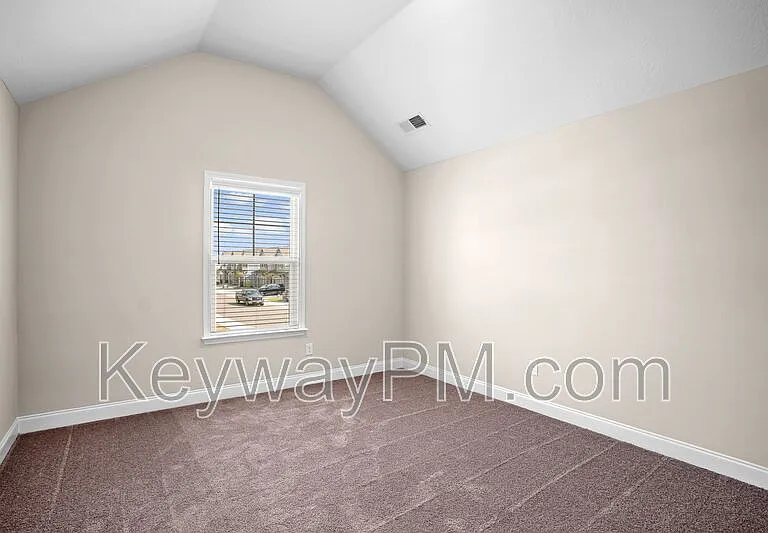 3055 Venetian Dr — Photo 16