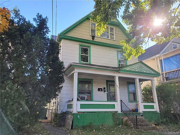 2nd image of 457 12th St