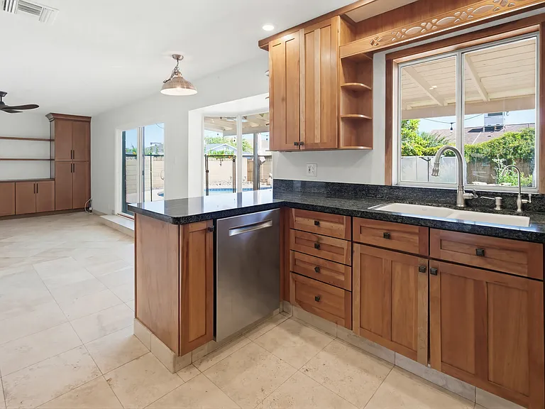 6503 S Bonarden Ln — Photo 11